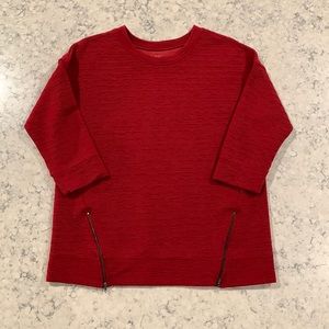 3/4 Length Ribbed Red Top with Stylish Zippers